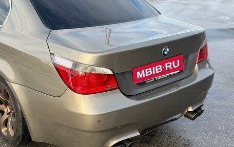 BMW 5 серия, 2005 год, 1 350 000 рублей, 15 фотография