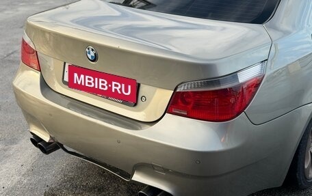BMW 5 серия, 2005 год, 1 350 000 рублей, 14 фотография
