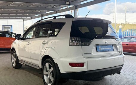 Mitsubishi Outlander III рестайлинг 3, 2010 год, 1 300 000 рублей, 3 фотография