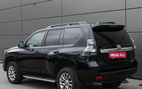 Toyota Land Cruiser Prado 150 рестайлинг 2, 2016 год, 3 697 000 рублей, 7 фотография