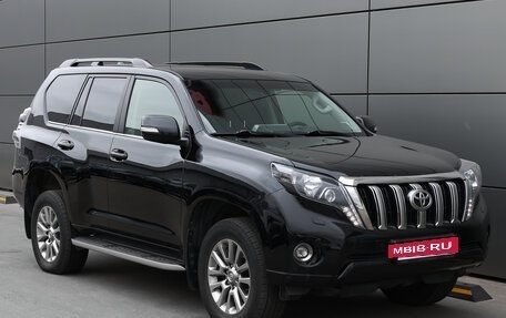 Toyota Land Cruiser Prado 150 рестайлинг 2, 2016 год, 3 697 000 рублей, 3 фотография