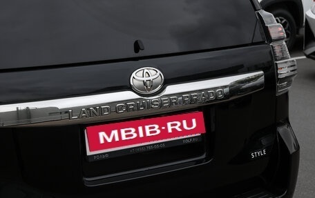 Toyota Land Cruiser Prado 150 рестайлинг 2, 2016 год, 3 697 000 рублей, 22 фотография