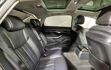 Audi A8, 2018 год, 3 595 000 рублей, 16 фотография