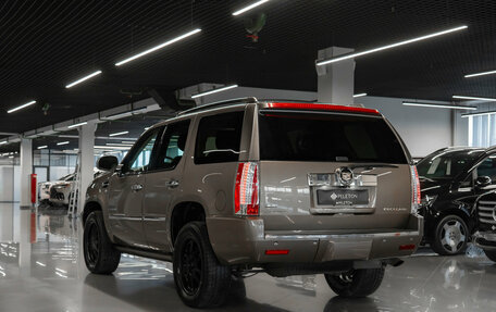 Cadillac Escalade III, 2011 год, 2 490 000 рублей, 4 фотография