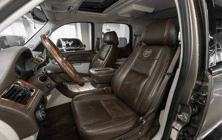 Cadillac Escalade III, 2011 год, 2 490 000 рублей, 9 фотография