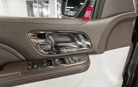 Cadillac Escalade III, 2011 год, 2 490 000 рублей, 17 фотография