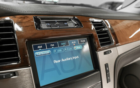 Cadillac Escalade III, 2011 год, 2 490 000 рублей, 25 фотография