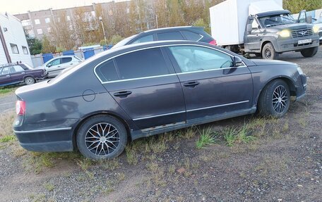 Volkswagen Passat B6, 2006 год, 325 000 рублей, 3 фотография
