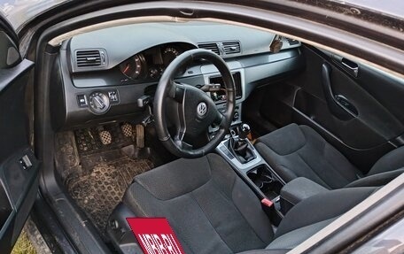 Volkswagen Passat B6, 2006 год, 325 000 рублей, 8 фотография
