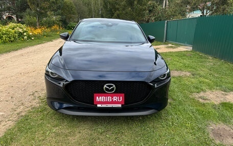 Mazda 3, 2021 год, 2 055 000 рублей, 3 фотография
