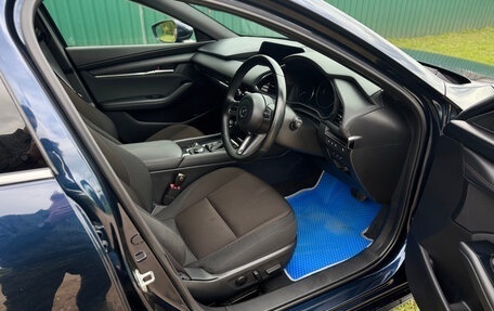 Mazda 3, 2021 год, 2 055 000 рублей, 8 фотография