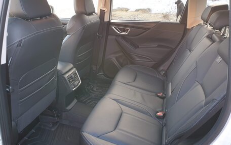 Subaru Forester, 2018 год, 3 050 000 рублей, 3 фотография