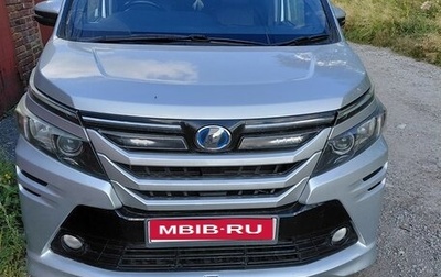 Toyota Voxy III, 2014 год, 1 680 000 рублей, 1 фотография