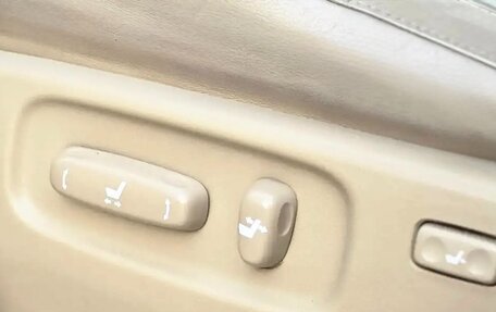 Toyota Land Cruiser 200, 2008 год, 2 490 000 рублей, 22 фотография