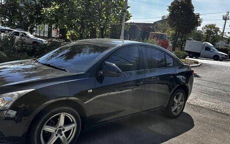 Chevrolet Cruze II, 2011 год, 800 000 рублей, 3 фотография
