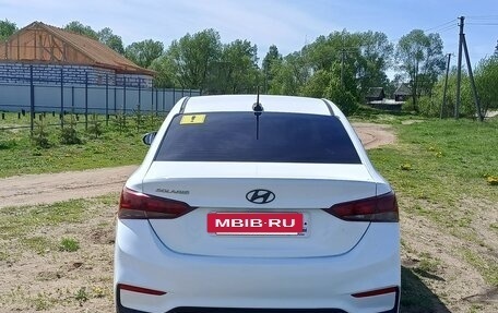 Hyundai Solaris II рестайлинг, 2017 год, 780 000 рублей, 3 фотография