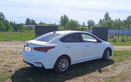 Hyundai Solaris II рестайлинг, 2017 год, 780 000 рублей, 4 фотография