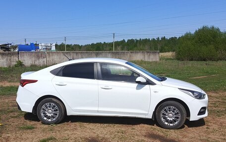 Hyundai Solaris II рестайлинг, 2017 год, 780 000 рублей, 11 фотография