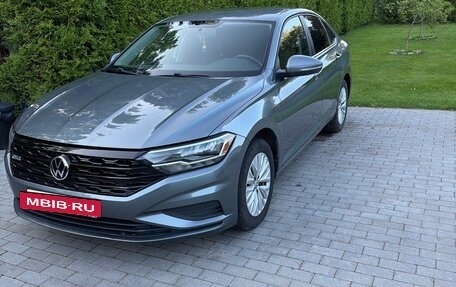 Volkswagen Jetta VII, 2019 год, 1 690 000 рублей, 2 фотография