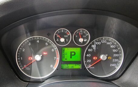 Ford Focus II рестайлинг, 2005 год, 400 000 рублей, 19 фотография