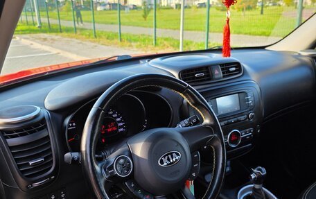 KIA Soul II рестайлинг, 2016 год, 1 300 000 рублей, 13 фотография