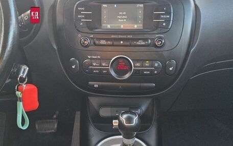 KIA Soul II рестайлинг, 2016 год, 1 300 000 рублей, 16 фотография