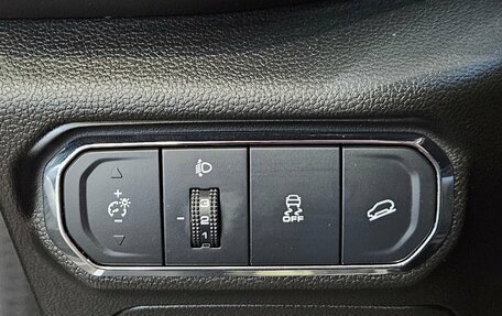 Haval Jolion, 2023 год, 1 649 000 рублей, 17 фотография