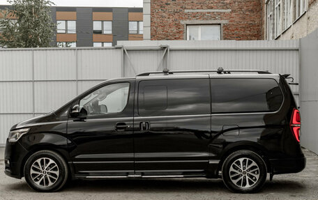 Hyundai Grand Starex Grand Starex I рестайлинг 2, 2020 год, 2 890 000 рублей, 9 фотография