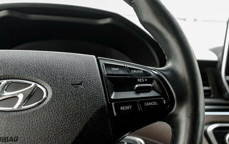 Hyundai Grand Starex Grand Starex I рестайлинг 2, 2020 год, 2 890 000 рублей, 17 фотография