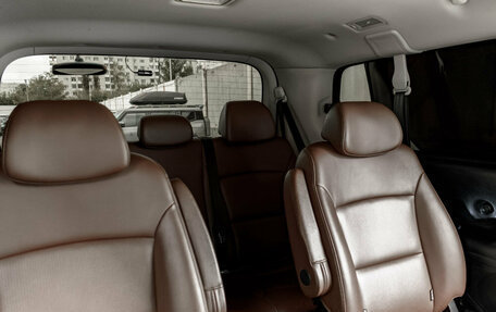 Hyundai Grand Starex Grand Starex I рестайлинг 2, 2020 год, 2 890 000 рублей, 29 фотография