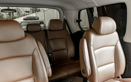 Hyundai Grand Starex Grand Starex I рестайлинг 2, 2020 год, 2 890 000 рублей, 30 фотография