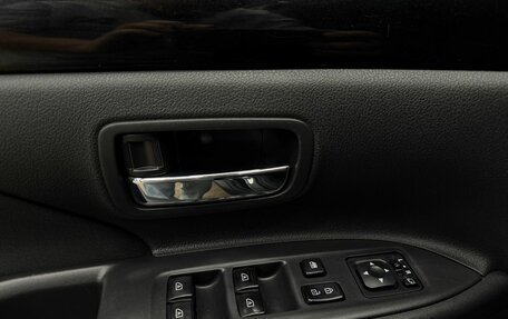 Mitsubishi Outlander III рестайлинг 3, 2022 год, 2 629 777 рублей, 6 фотография