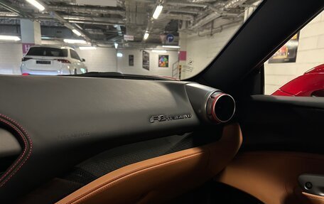 Ferrari F8, 2020 год, 22 500 000 рублей, 16 фотография