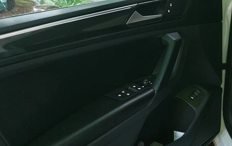 Volkswagen Tiguan II, 2017 год, 2 050 000 рублей, 9 фотография