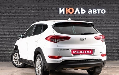 Hyundai Tucson III, 2017 год, 1 900 000 рублей, 7 фотография
