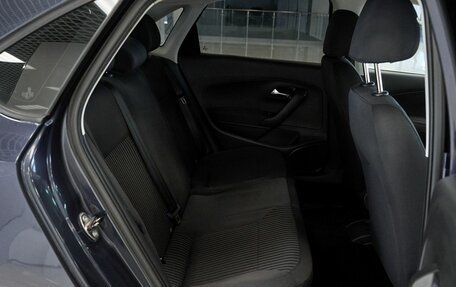 Volkswagen Polo VI (EU Market), 2011 год, 535 000 рублей, 13 фотография