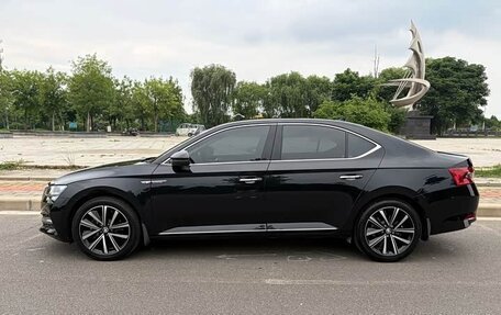 Skoda Superb III рестайлинг, 2023 год, 1 910 444 рублей, 5 фотография