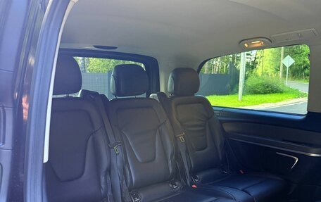 Mercedes-Benz V-Класс, 2014 год, 3 500 000 рублей, 14 фотография