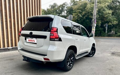 Toyota Land Cruiser Prado 150 рестайлинг 2, 2015 год, 4 200 000 рублей, 5 фотография
