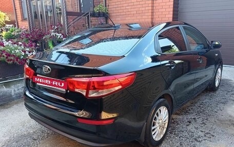 KIA Rio III рестайлинг, 2017 год, 1 219 000 рублей, 5 фотография