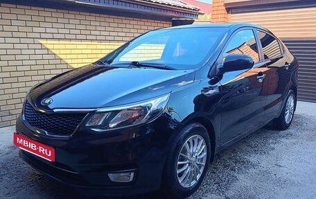 KIA Rio III рестайлинг, 2017 год, 1 219 000 рублей, 2 фотография