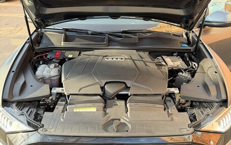 Audi Q8 I, 2018 год, 5 300 000 рублей, 28 фотография