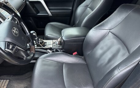 Toyota Land Cruiser Prado 150 рестайлинг 2, 2017 год, 4 700 000 рублей, 4 фотография