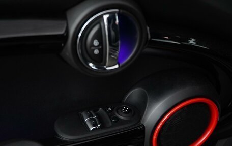 MINI Hatch, 2019 год, 2 498 053 рублей, 11 фотография