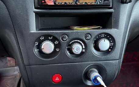 Mitsubishi Outlander III рестайлинг 3, 2006 год, 670 000 рублей, 12 фотография