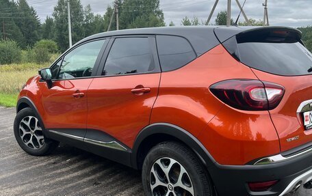 Renault Kaptur I рестайлинг, 2019 год, 1 300 000 рублей, 4 фотография