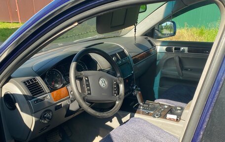 Volkswagen Touareg III, 2004 год, 615 000 рублей, 8 фотография