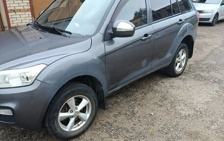 Lifan X60 I рестайлинг, 2018 год, 400 000 рублей, 3 фотография