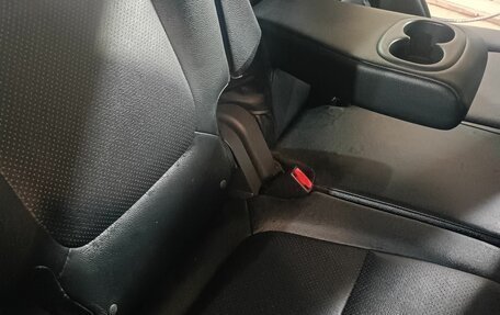 Mitsubishi Outlander III рестайлинг 3, 2014 год, 1 350 000 рублей, 10 фотография