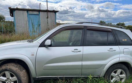 Toyota RAV4, 2003 год, 300 000 рублей, 1 фотография